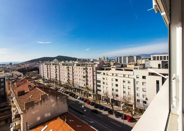 Deluxe Miro Apartman