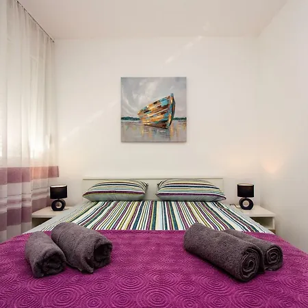 Appartement Deluxe Miro *